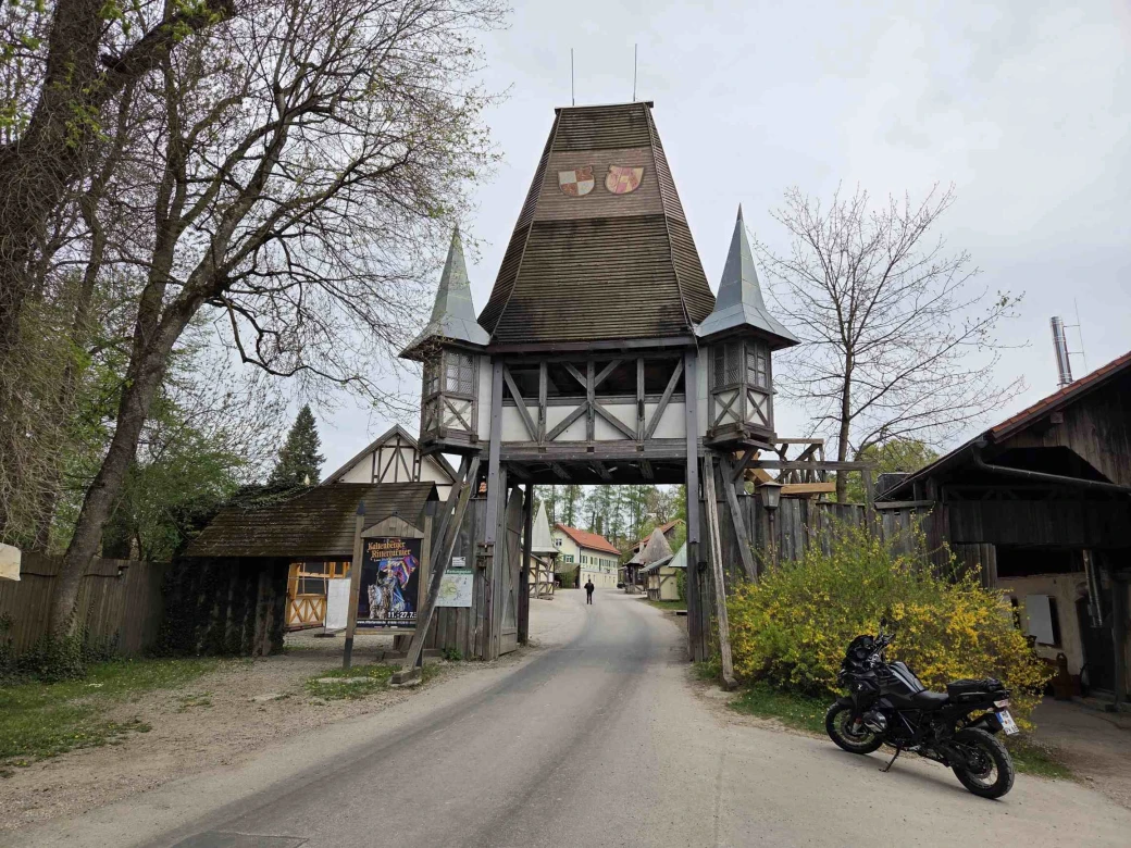 Schloss Kaltenberg Einfahrt (DE)