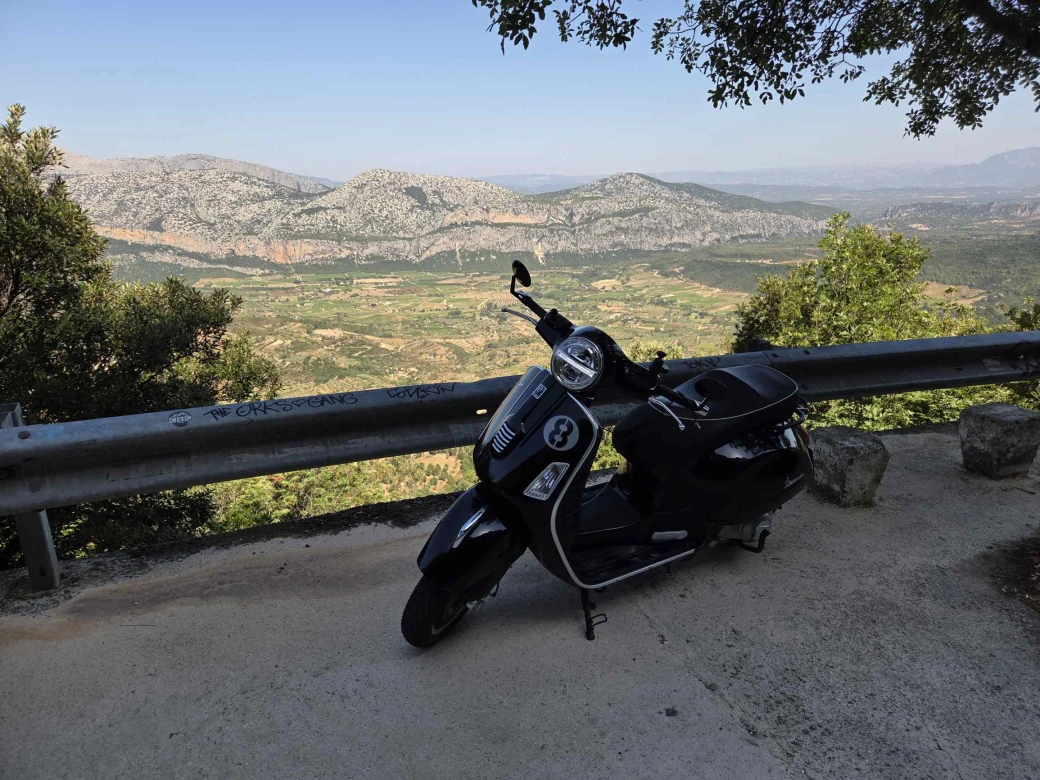 Auffahrt zum Passo Ghenna Silana (IT)