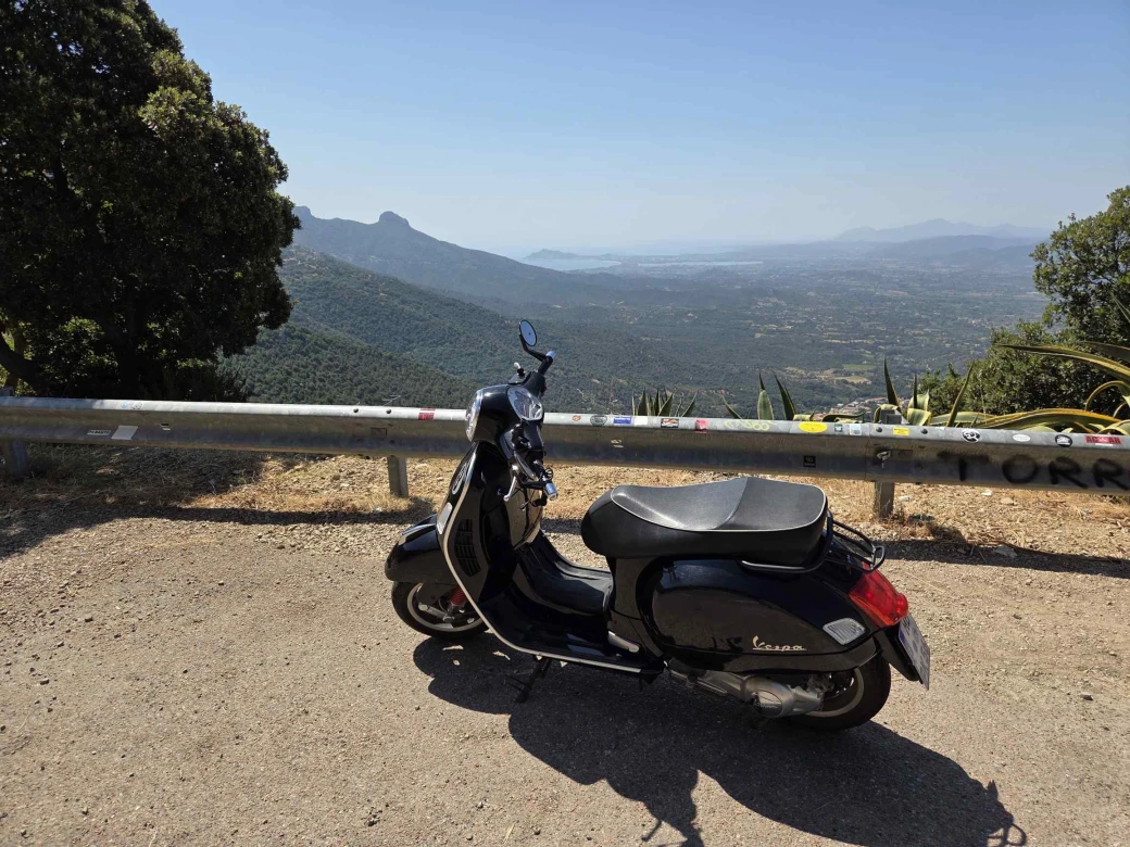 Blick auf Baunei (IT)