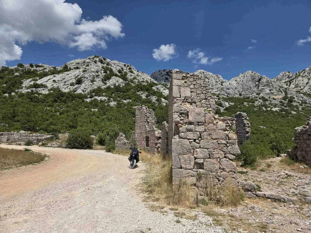 Mali Alan - ehem. Grenzstation (HR)