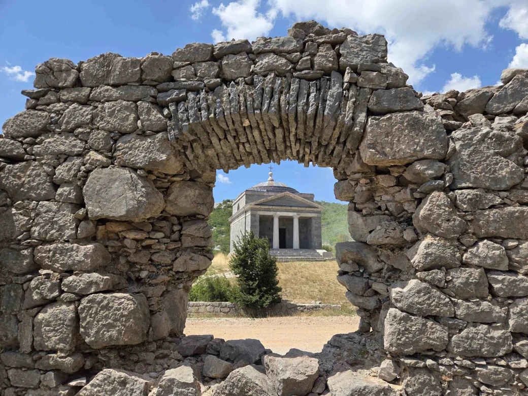 Mali Alan - Kapelle Podprag (HR)